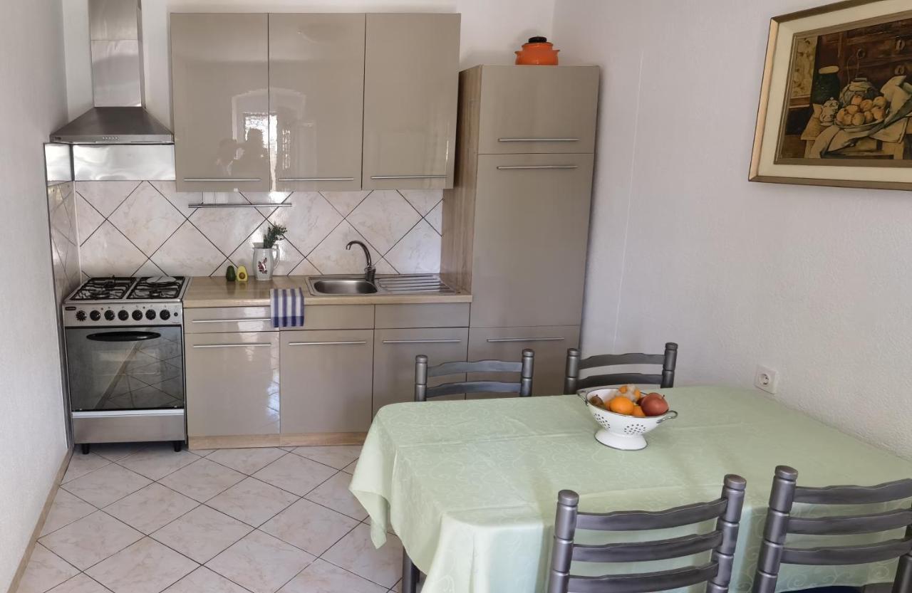 Guesthouse Palma Mali Losinj Luaran gambar